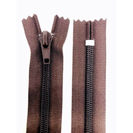 CREMALLERA NYLON YKK Nº8 50CM CERRADA